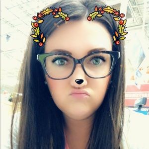 Meet your Posher, Robyn